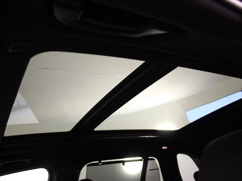 New 2026 BMW X5 xDrive50e image 14