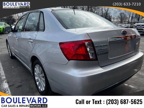 Used 2011 Subaru Impreza 2.5i Premium w/ PWR Moonroof Value Pkg image 6