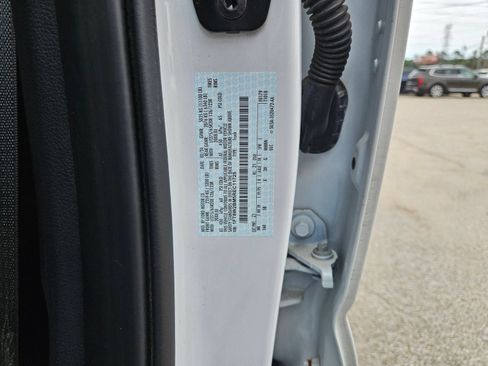 Used 2024 Ford F250 Lariat w/ Lariat Ultimate Package AWD/4WD image 32