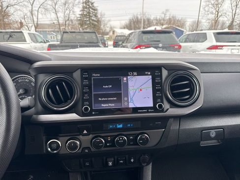 Used 2023 Toyota Tacoma TRD Sport image 21