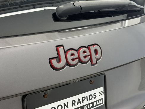 Certified 2017 Jeep Grand Cherokee Trailhawk AWD/4WD image 25