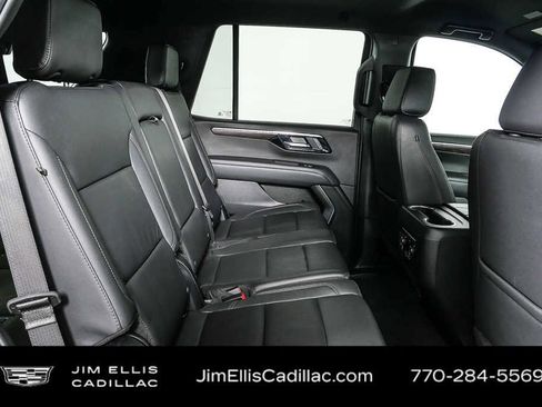 Used 2025 Chevrolet Tahoe LT RWD image 21