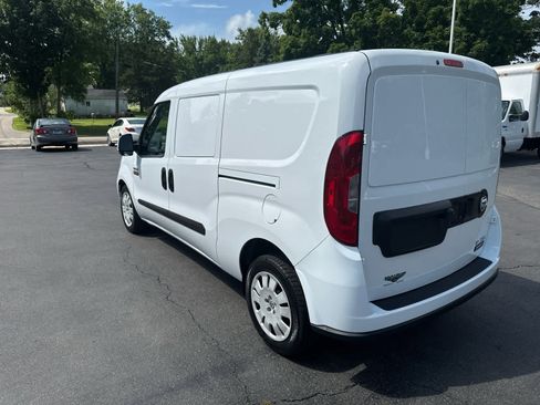 Used 2021 RAM ProMaster City Tradesman SLT image 5