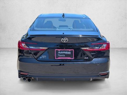 Used 2025 Toyota Camry SE w/ Convenience Package AWD/4WD image 7
