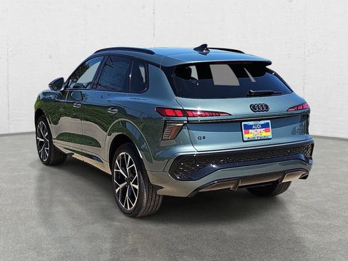 New 2026 Audi Q3 quattro 2.0T AWD/4WD image 7