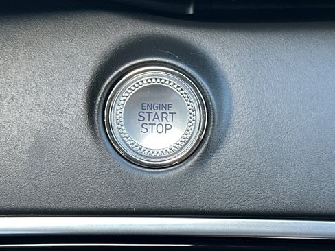 Used 2023 Genesis GV70 2.5T w/ Select Package image 24