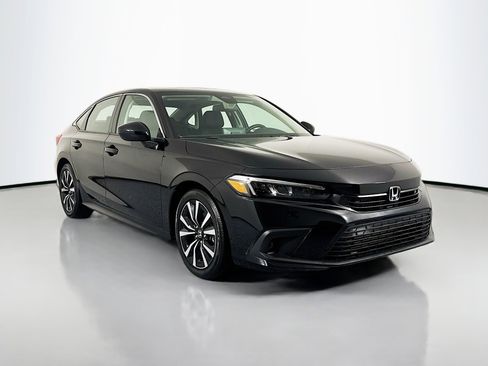 Certified 2023 Honda Civic EX image 3