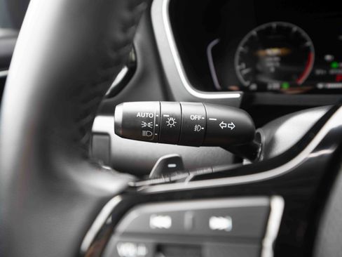 Certified 2025 Honda Pilot EX-L image 13