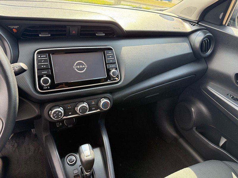 Used 2024 Nissan Kicks S FWD image 21