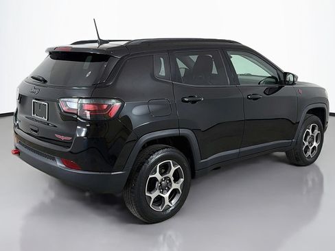 Used 2022 Jeep Compass Trailhawk w/ Trailhawk Elite Group AWD/4WD image 16