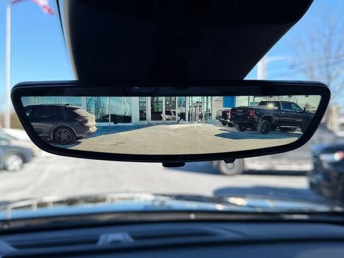 New 2026 Chevrolet Traverse LT w/ Midnight/Sport Edition image 7