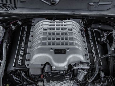 Used 2019 Dodge Challenger SRT Hellcat Redeye image 56