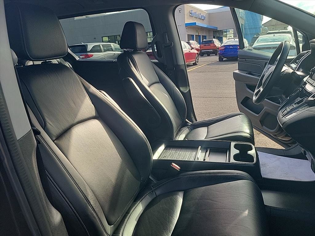 Used 2023 Honda Odyssey EX-L image 27