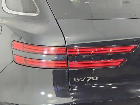Used 2026 Genesis GV70 2.5T AWD/4WD image 31