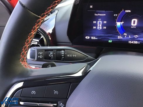 Used 2024 Chevrolet Blazer EV RS image 33