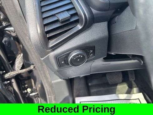 Used 2021 Ford EcoSport SE w/ SE Convenience Package image 19