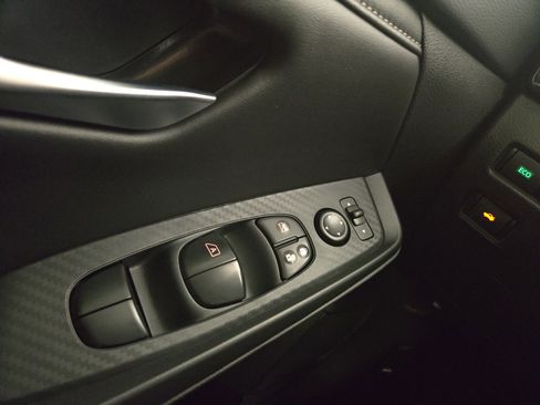 Used 2025 Nissan Sentra SV w/ All-Weather Package image 29