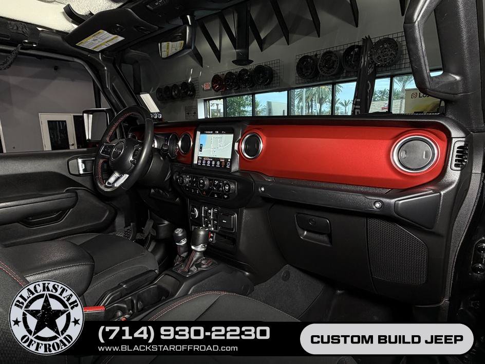 Used 2022 Jeep Gladiator Rubicon w/ Cold Weather Group AWD/4WD image 18