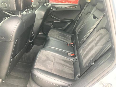 Used 2017 Porsche Macan AWD/4WD image 12