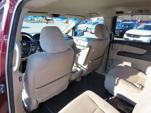 Used 2012 Honda Odyssey EX image 15