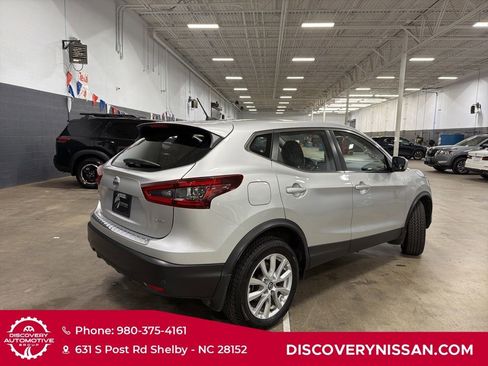 Certified 2021 Nissan Rogue Sport S image 7