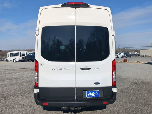 Certified 2025 Ford Transit 350 XLT image 4