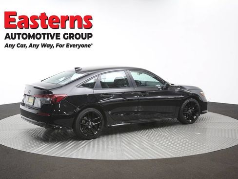 Used 2025 Honda Civic Sport image 42