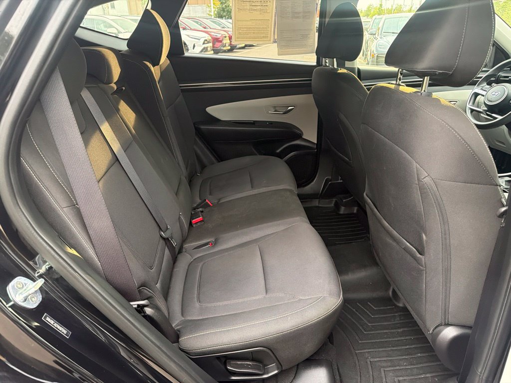 Used 2022 Hyundai Tucson SEL w/ Cargo Package AWD/4WD image 15