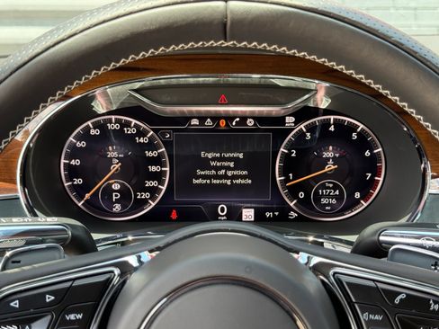 Used 2020 Bentley Continental GT AWD/4WD image 32