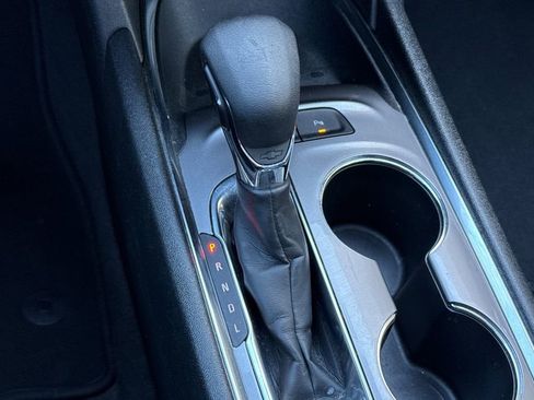 Used 2024 Chevrolet Malibu LT image 31