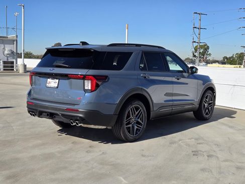 New 2026 Ford Explorer ST w/ Sun And Sound Package AWD/4WD image 4