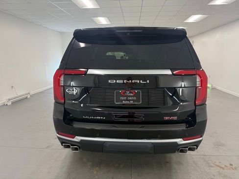 New 2026 GMC Yukon Denali image 7