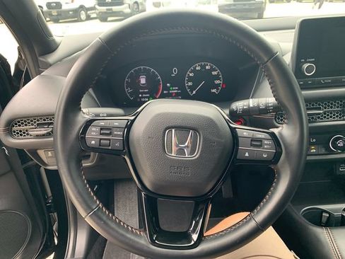 Used 2025 Honda HR-V Sport image 24