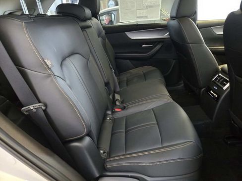 Certified 2025 MAZDA CX-90 3.3 Turbo w/ Preferred Package image 14