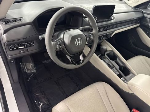 Used 2023 Honda Accord EX image 26