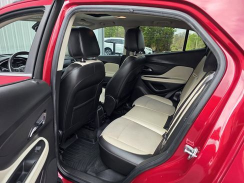 Used 2018 Buick Encore Preferred w/ Experience Buick Package image 24