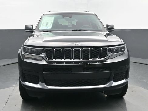 New 2025 Jeep Grand Cherokee L Laredo w/ Luxury Tech Group I image 8