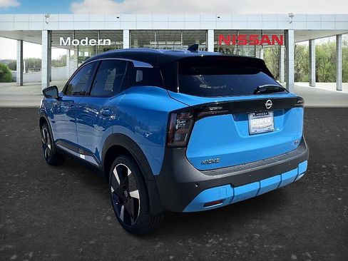 New 2026 Nissan Kicks SR w/ SR Premium Package image 11