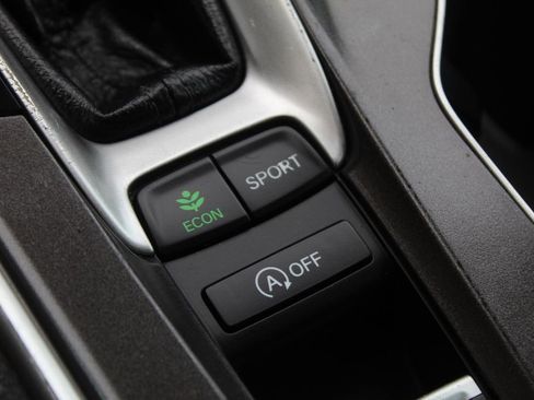 Used 2022 Honda Accord Sport image 27