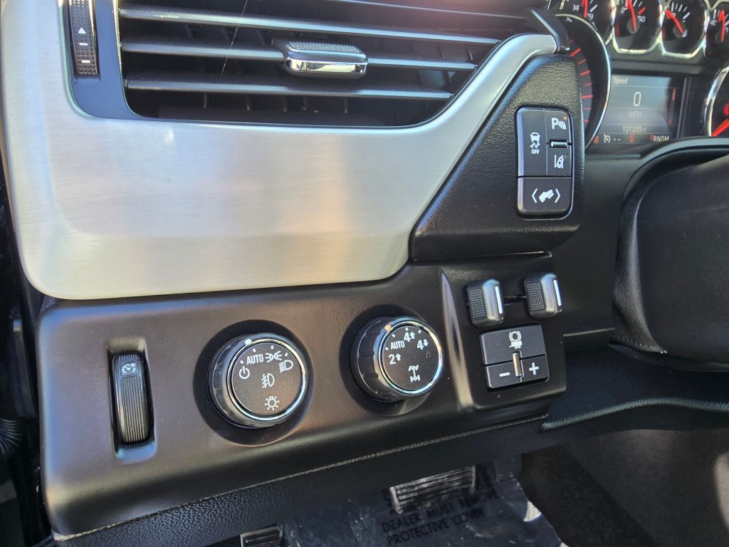 Used 2015 GMC Yukon XL SLT w/ Open Road Package AWD/4WD image 37
