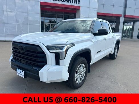 Used 2025 Toyota Tundra SR5 w/ SR5 Premium Package AWD/4WD image 2
