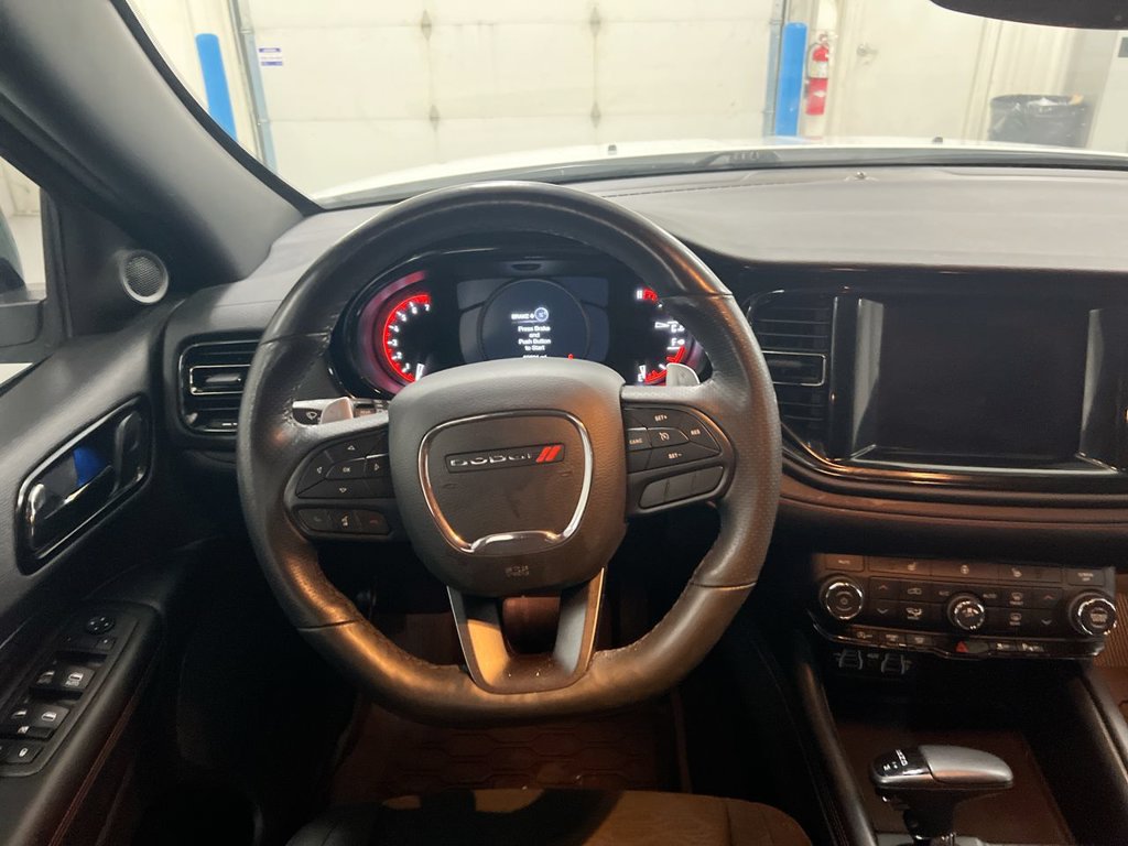 Used 2023 Dodge Durango GT w/ Blacktop Package AWD/4WD image 11