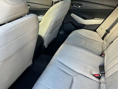 Used 2023 Honda Accord EX image 11