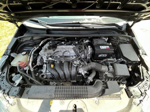 Used 2020 Toyota Corolla LE FWD image 12