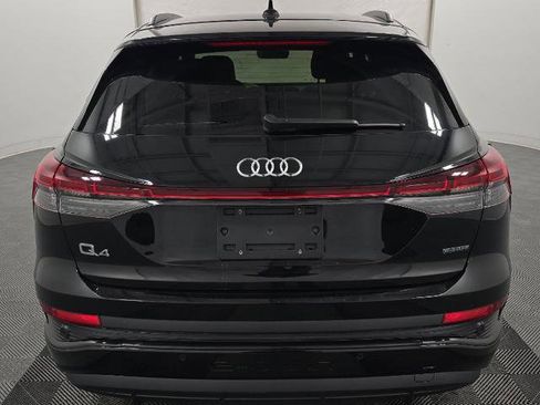 Used 2024 Audi Q4 e-tron Prestige w/ Black Optic Package image 4