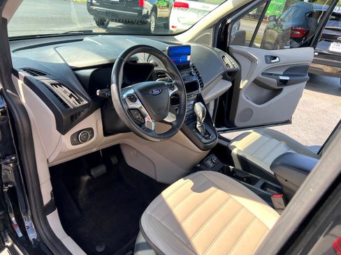 Used 2019 Ford Transit Connect Titanium w/ Titanium Premium Package image 15