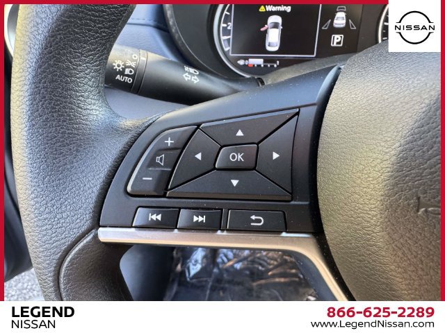 Used 2025 Nissan Versa SV w/ Trunk Package FWD image 18