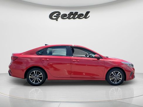 Used 2024 Kia Forte LXS w/ LXS Technology Package FWD image 4