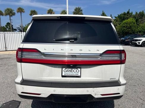 Used 2020 Lincoln Navigator L Reserve w/ Luxury Package AWD/4WD image 3