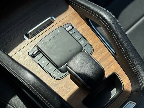 Certified 2025 Mercedes-Benz GLE 350 4MATIC image 42